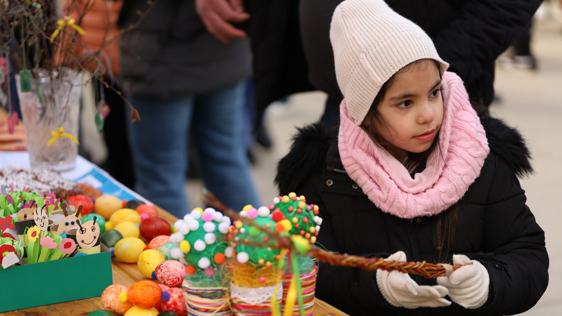Velikonoce s Kapkou naděje v Újezdě nad Lesy opět spojily komunitu pro dobrou věc