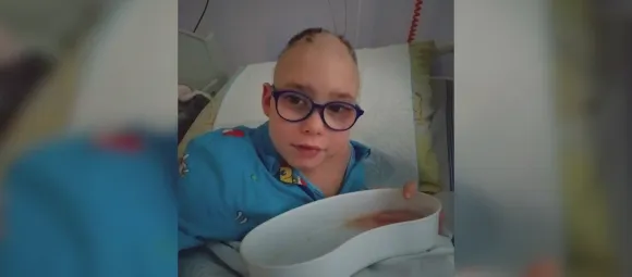 Ondrovi zachránila život sestra Anička. Darovala mu kostní dřeň