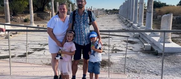 Šestiletou Viktorku postihla krutá diagnóza. Dnes je rodina vděčná všem dárcům kostní dřeně