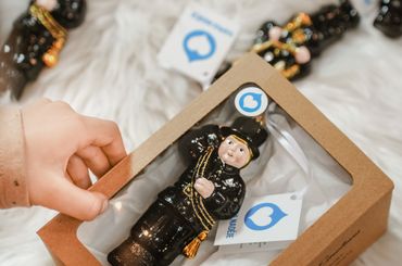 Kominíček s křišťálovou kapkou