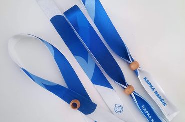 Látkový náramek s Kapkou naděje